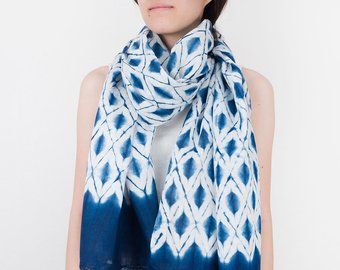 Linen Shibori Scarf Tie Dye Linen Scarf Indigo Shibori | Etsy Indigofera Tinctoria, Shibori Scarf, Fabric Dyeing Techniques, Linen Shawl, Indigo Linen, Shibori Pattern, Tie Dye Crafts, Linen Scarf, Shibori Tie Dye