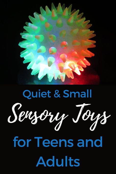 Small and quiet adult sensory toys that easily fit in a pocket or purse Sensory Bins For Adults, Sensory Items For Adults, Sensory Box For Adults, Sensory Activities Adults, Teacher Collaboration, Stim Toys, Teen Boxing, Sensory Boxes, Mindfulness Exercises