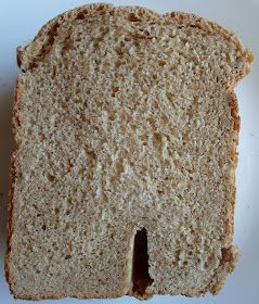 Light Rye Bread Recipe, Focaccia Bread Machine Recipe, Dark Rye Bread Recipe, Bread Machine Recipes Healthy, Breadmaker Recipes, Sourdough Rye Bread, Easy Bread Machine Recipes, Polish Foods, Rye Bread Recipes