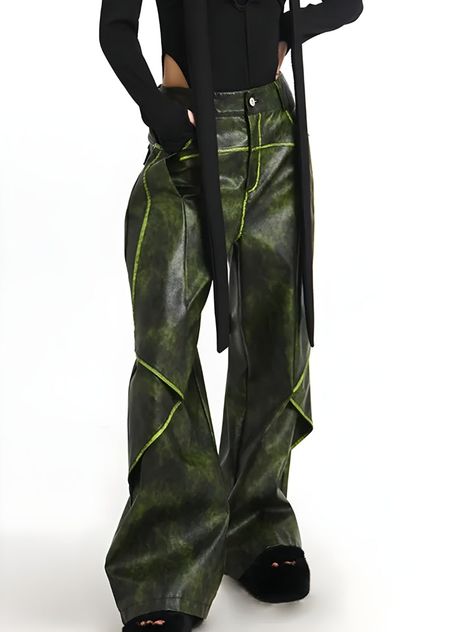 Cyberpunk Forest Faux Leather Pants-Dark Green-S-Mauv Studio Y2k Leather Outfit, Dark Green Aesthetic Outfit, Cyberpunk Clothes Design, Dark Green Fashion, Cyberpunk Mode, Green Leather Pants, Army Green Outfit, Monty Gator, Edgy Summer Outfits