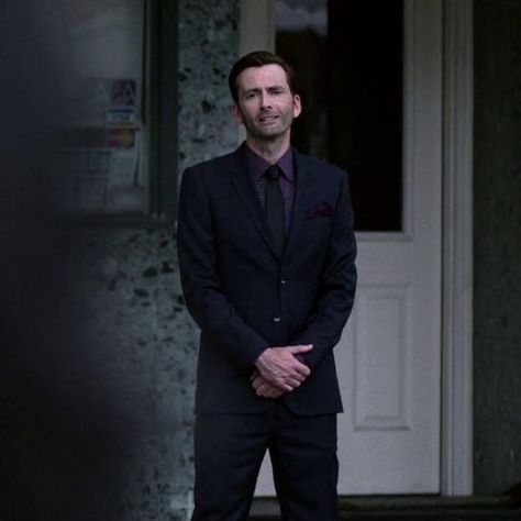 David Tennant as Kilgrave in Jessica Jones David Tennant Kilgrave, Dr Who 11, Purple Man, Vampire Novel, Best Villains, Michael Sheen, Funny Character, Marvel Series, Purple Guy