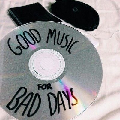 Good Music For Bad Days, Playlist Covers Photos, Music Cover Photos, Futurisme Retro, Playlist Names Ideas, Desain Quilling, Catty Noir, Music Album Covers, Playlist Covers