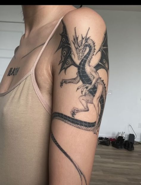 Large Dragon Tattoo, Large Tattoos For Women, Black Dragon Tattoo, Large Dragon, Dragon Tattoo Art, Dragon Tattoo For Women, Fantasy Tattoos, Arm Band Tattoo, Stylist Tattoos