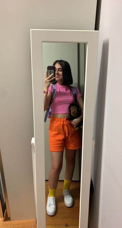 Dora Costume, Dora The Explorer Costume, Nickelodeon Costumes, Halloween Dress Up Ideas, Dora Outfits, Explorer Costume, Halloween Costumes Women Creative, Movie Character Costumes, Pretty Halloween Costumes