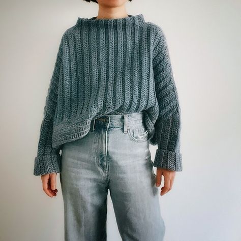 Boxy Crochet Sweater, Easy Crochet Oversized Sweater, Crochet Wool Sweater Pattern Free, Modern Crochet Sweater Pattern, Crochet Sweater Turtleneck, Oversized Sweater Knitting Pattern Free, Crochet Sweater Oversized, Fingering Yarn Crochet Patterns, Crochet Oversized Sweater Pattern Free