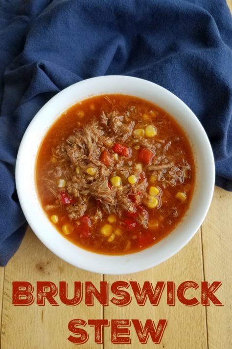 Leftover Pulled Pork Soup Recipes, Bbq Pork Soup Recipes, Soup With Pulled Pork, Bbq Soup Recipes, Leftover Bbq Beef Recipes, Pulled Pork Soup Recipes Leftover, Pulled Pork Stew, Bbq Soup, Pulled Pork Soup