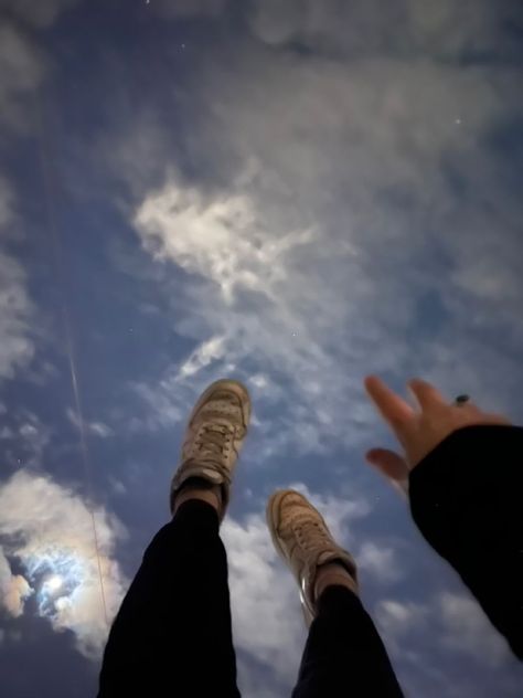 Falling Off A Cliff Drawing, Sugared Almonds Wedding, Wedding Chocolates, Someone Falling, Sugared Almonds, Person Falling, Falling Skies, Falling From The Sky, Cool Poses