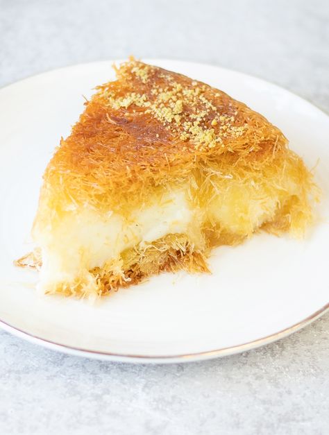 Sweet Kunafa Recipe Galaktoboureko Recipe, Kunafa Recipe, Kataifi Pastry, Cyprus Food, Greek Recipes Dessert, Greek Recipes Authentic, حلويات عربية, Greek Restaurant, Baklava Recipe