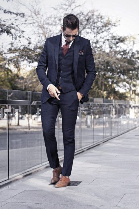 Navy Blue Suit Brown Shoes Guys Clothing Styles Wedding Suits Men Blue, Dapper Grooms, A Man In A Suit, Man In A Suit, Groom Looks, Suits Men, Groomsmen Suits, Navy Suit, Groomsmen Attire