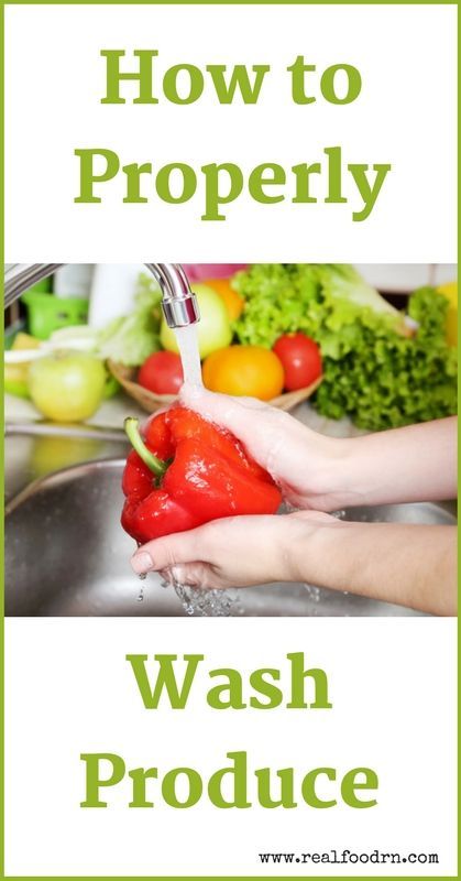 How To Properly Clean Fruit, Washing Produce With Vinegar, Cleaning Veggies And Fruits, How To Clean Veggies And Fruit, How To Clean Produce, How To Wash Veggies, Best Way To Wash Fruits And Vegetables, Wash Fruits And Veggies, Clean Fruits And Veggies How To