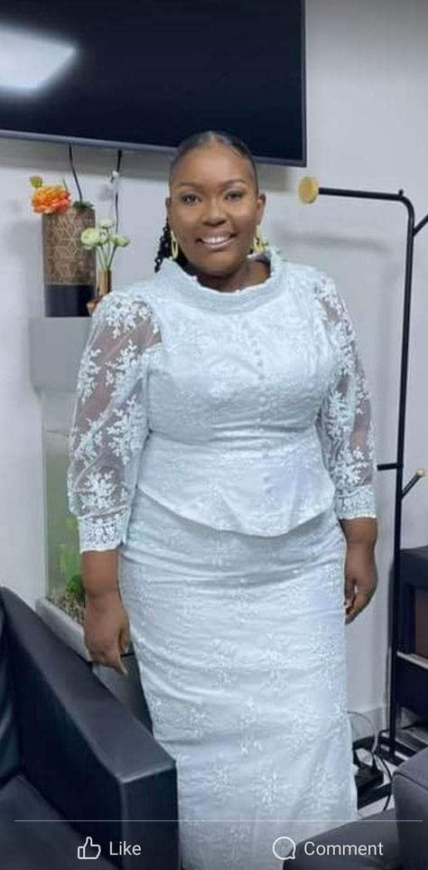 White Lace Skirt And Blouse Styles, Simple Kaba Styles, Lace Kaba, Brocade Styles For Women, Lace Dress Styles Ghana, Brocade Styles, Lace Top Styles, Lace Skirt And Blouse, Corset Sewing