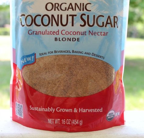 How Does Coconut Sugar Compare with Cane Sugar? Healthy Sweeteners, Organic Coconut Sugar, Coconut Palm Sugar, Sugar Alternatives, Sugar Substitute, Food Info, Coffee Dessert, No Sugar Foods, Cane Sugar