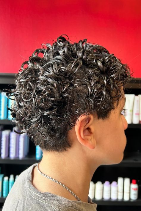 34 Short Hair Perm – The Mom Beauty Cute Perms For Short Hair, Types Of Perms For Short Hair, Permanent Curls Short, Short Hair Perm Pixie Cuts, Soft Perm Short Hair, Different Perm Curls, Short Hair Perms, Permed Short Hair, Loose Spiral Perm