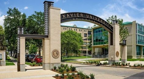 University Packing List, Condominium Entrance, Xavier University Of Louisiana, Arch Entrance, School Landscape, School Gate, Creative Signage, Urbanism Architecture, University Entrance