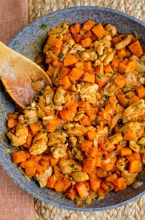 Veggie Meal Plan, Butternut Squash Recipes Healthy, Butternut Squash Recipes Pasta, Chicken Squash, Butternut Recipes, Baked Butternut Squash, Best Pasta Dishes, Butternut Squash Pasta, Chicken And Butternut Squash