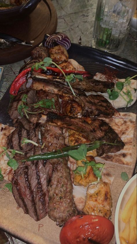 Turkish Grill, Mixed Grill, Turkish Food, Turkish Recipes, Street Food, Surgery, Grilling, Meat, Pins