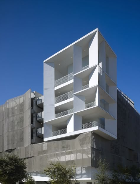 Mission Bay Block 27 Parking Structure / WRNS Studio Parking Structure, Mission Bay, Apartment Architecture, Building Facade, Building Exterior, Architecture Exterior, Facade Architecture, Structure Design, Facade Design