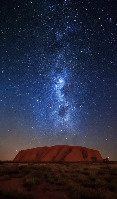 Australian Desert, Posters Australia, Earth Photography, Night Sky Photography, Ayers Rock, Northern Territory, Dark Skies, The Night Sky, Australia Travel