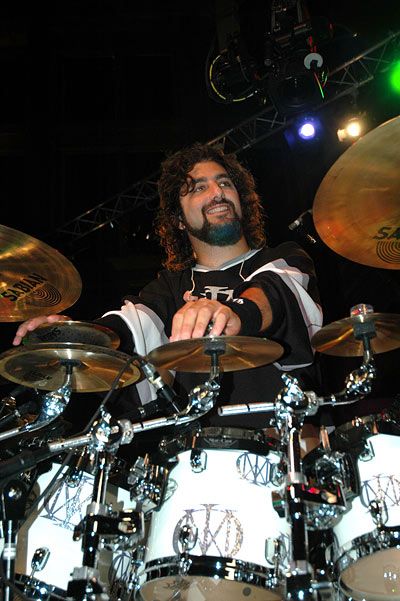 Drummerworld: Mike Portnoy ~ Music groups: Dream Theater, The Winery Dogs, Transatlantic, More Sound Pictures, Mike Portnoy, Rock Musicians, Greg Lake, Sound Picture, Drum Sets, Dream Theater, Heavy Metal Rock, Music Artist