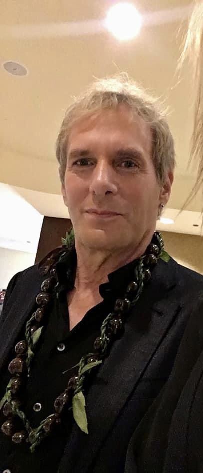 Michael Bolton Pictures, Michael Bolton Selfie, Luke Bryan Pictures, Michael Bolton, Heart Throb, Good Night Flowers, Night Flowers, Love My Man, Luke Bryan