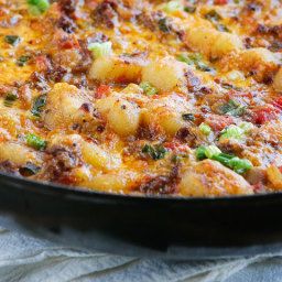 Recipes With Gnocchi, Cheeseburger Gnocchi, Gnocchi Recipes Easy, Gluten Free Gnocchi, Mustard Powder, Butter Potatoes, Recipes With Ground Beef, Gnocchi Recipe, Potato Gnocchi