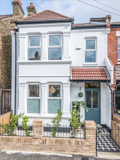 3 bed house to rent in London on OpenRent Semi Detached House Extension, Victorian House London, London Terrace House, Rustic Bedroom Design, Farmhouse Bathroom Design, House London, Minimal House Design, London Property, House Front Design