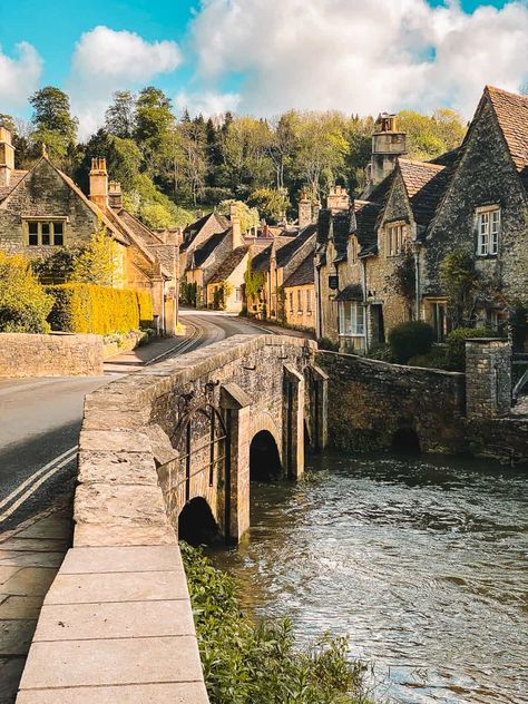 Vila Medieval, England Aesthetic, England Countryside, Cotswolds England, Castle Combe, Quaint Village, English Countryside, England Travel, Uk Travel