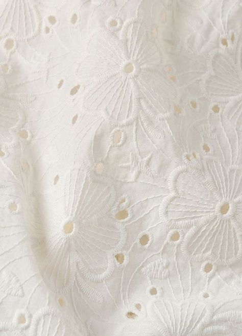 Sublime broderie anglaise à retrouver sur notre nouveau chemisier Fabienne Chapot, disponible sur la boutique en ligne. #orsonbaykakicrazy #broderieanglaise Central London, Clothing Size Chart, Old Fashioned, Blouses, Throw Pillows, Boutique, Embroidery, Sewing, Pillows