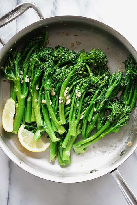 Sauteed broccolini in a pan. Broccolini Sauteed, How To Cook Broccolini, Brocolini Recipes, Baby Broccoli Recipe, Broccolini Recipe, Baby Broccoli, Broccoli Sauteed, Roasted Broccolini, Broccoli Recipes