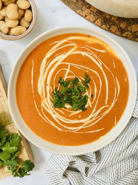 Roasted Tomato and Red Pepper Soup Butter Bean Soup, Roasted Vegetable Soup, Summer Fruit Recipes, Brown Rice Salad, Red Pepper Soup, Summer Breakfast, Bean Soup Recipes, Butter Beans, Stuffed Pepper Soup