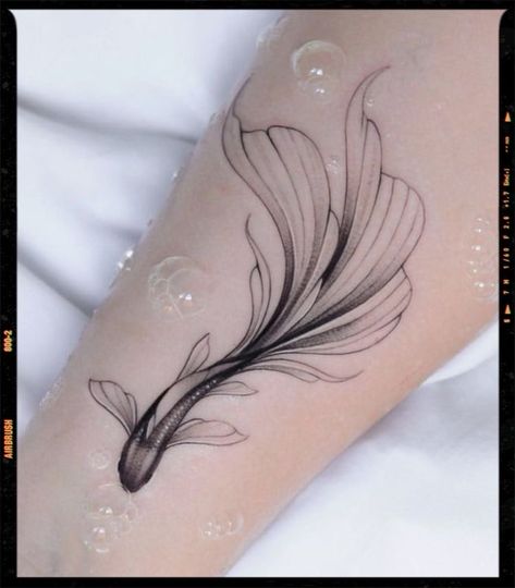 Tattoos For Calf Women, Colored Fish Tattoo, Feminine Koi Fish Tattoo, Betta Fish Tattoos, Floral Fish Tattoo, Fish Tattoos Women, Fish In Water Tattoo, Color Fish Tattoo, Pisces Fish Tattoo Women