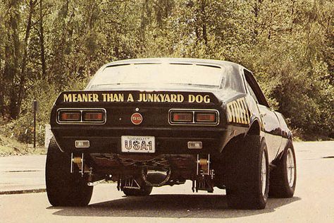 Stiffspeed — STREET FIGHTER MEANER THAN A JUNKYARD DOG Junkyard Dog, 70s Muscle Cars, Vintage Muscle Cars, Chevy Muscle Cars, Vintage Muscle, Ford Classic Cars, Cars Muscle, Pretty Cars, Hot Rods Cars