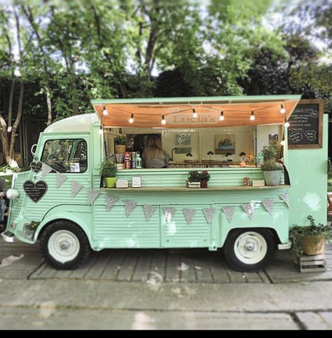 Catering Truck, Kombi Food Truck, Foodtrucks Ideas, Coffee Food Truck, Food Vans, Pizza Truck, Mobile Coffee Shop, Coffee Van, Mobile Food Trucks