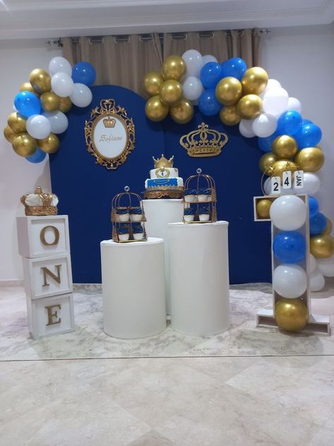 Royal Prince Baby Shower Theme, Prince Photoshoot, Royal Prince Birthday Theme, Prince Birthday Theme, Prince Baby Shower Theme, Mickey Mouse Decorations, Baby Shower Party Themes, Prince Theme, Prince Party