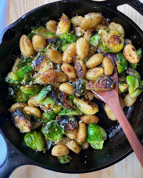 Crisp Gnocchi with Brussels Sprouts Brown Butter - New York Times Review | Kitchn Creamy Garlic Shrimp Recipe, Gnocchi Dishes, Gnocchi Recipes, Roasted Chickpeas, Brussels Sprouts, Shrimp Recipes, Vegetarian Dishes, Gnocchi, Brussel Sprouts