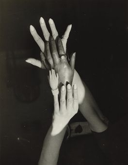 Claude Cahun: Untitled (Surrealist hands), 1939 Claude Cahun, Surrealist Photographers, Hand Jive, Dora Maar, College Of Charleston, Cindy Sherman, Surreal Artwork, Amedeo Modigliani, Surrealism Photography