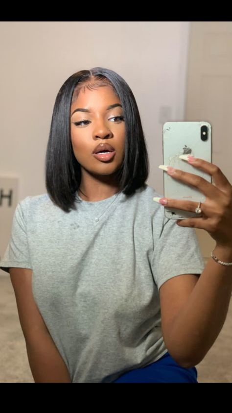 Frontal Bob Wig Middle Part, Bob Wig Middle Part, Side Part Straight, Frontal Bob Wig, 12 Inch Hair, Frontal Bob, Natural Hair Blowout, Wig Middle Part, Best Lace Front Wigs