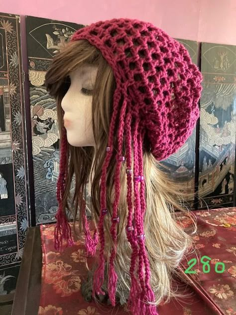 Romani Crochet, Crazy Crochet Hats, Unique Crochet Hats, Ponytail Hat Pattern, Yarn Wig, Funky Hats, Baby Booties Knitting Pattern, Hippie Crochet, Crochet Fairy