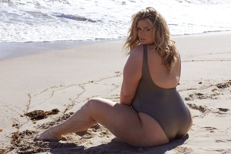 Hunter McGrady Playful Promises Swimsuit Collection | POPSUGAR Fashion Plus Size Beach Photoshoot, Magazine Sport, Low Cut Swimsuit, Hunter Mcgrady, Plus Size Posing, Plus Size Beach, Swimsuit Collection, Beach Pictures Poses, Beach Photography Poses