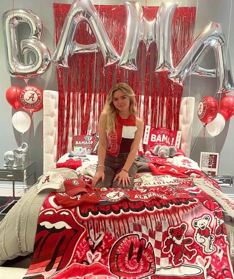 Bama Bed Party, Alabama Bed Party, University Of Alabama Acceptance, University Of Alabama Graduation Party, College Gift Guide, Alabama Gameday Outfit, Class Of 2026, College Announcements, College Bed