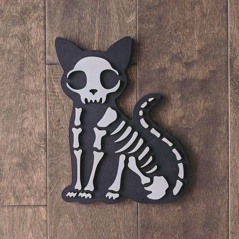 Black Cat Decor Halloween, Laser Cut Halloween Decor, Laser Halloween Ideas, Diy Wood Halloween Decor, Halloween Laser Cut Ideas, Halloween Cat Decorations, Perspex Ideas, Halloween Diy Witch, Halloween Sign Ideas