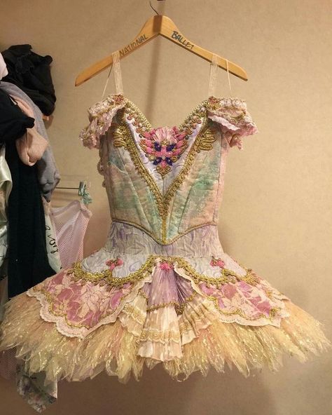 Sugar Plum Fairy Costume, Nutcracker Ballet Costumes, Nutcracker Costumes, Ballet Russe, Ballerina Costume, Ballet Beauty, My Prince, Old A, Sugar Plum Fairy