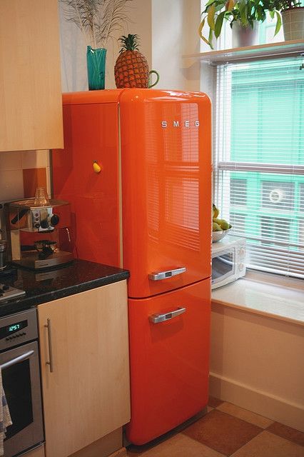 I know I keep saying I hate orange, but I would be okay with this.  :)  Not sure it would go well with everything else I'm envisioning, but it looks nice. Orange Interiors, Smeg Refrigerator, Smeg Fridge, Orange Things, Floor Designs, Office Architecture, Retro Fridge, Karrueche Tran, Interior Bathroom