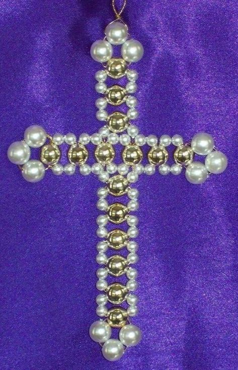 Bead Shopping, Crocheted Ornaments, Beaded Crosses, Beaded Cross Necklace, Knotted Rosary, Bible Journals, Cross Beads, Beaded Patterns, Jewelry Tips