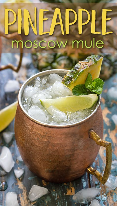 Pineapple Moscow Mule, Moscow Mules, Moscow Mule Recipe, Mule Cocktail, Mule Recipe, Boozy Drinks, Mixed Drinks Recipes, Fancy Drinks, Cocktail Drinks Recipes