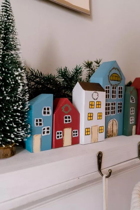 Diy Stocking Fillers, Wood Christmas Village, Advent Village, Diy Stocking Holder, Wooden Stocking, Diy Stocking, Hometalk Diy, Diy Stockings, Diy Christmas Village