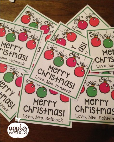 Does anyone need last minute gift tags for student gifts?  Head to my blog to pick up this freebie!  I made an editable version, so you can type your own name in!  ~Michelle from Apples and ABC's Students Christmas, Christmas Teaching, Gifts For Parents, Student Christmas Gifts, Christmas Kindergarten, 4 December, Classroom Gifts, Christmas School, Diy Teacher Gifts