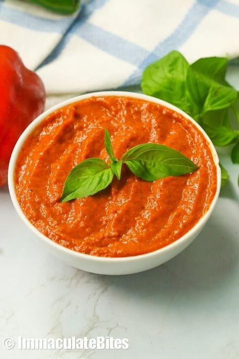 Spinach Risotto, Soul Food Recipes, Red Pepper Paste, Roasted Red Pepper Sauce, Pepper Paste, Tropical Food, Red Pepper Sauce, Paste Recipe, Roasted Red Pepper