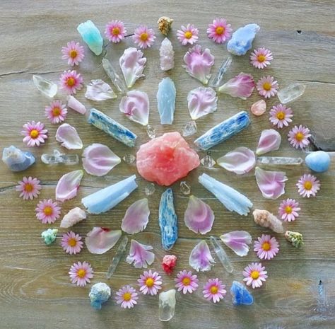 DIY House Cleaning & Life Clearing Is The Greatest Self-Help | The Tao of Dana Crystals Healing Grids, Crystal Mandala, Crystal Aesthetic, Crystal Magic, Witch Aesthetic, Crystal Art, Flower Mandala, Crystal Grid, A Circle