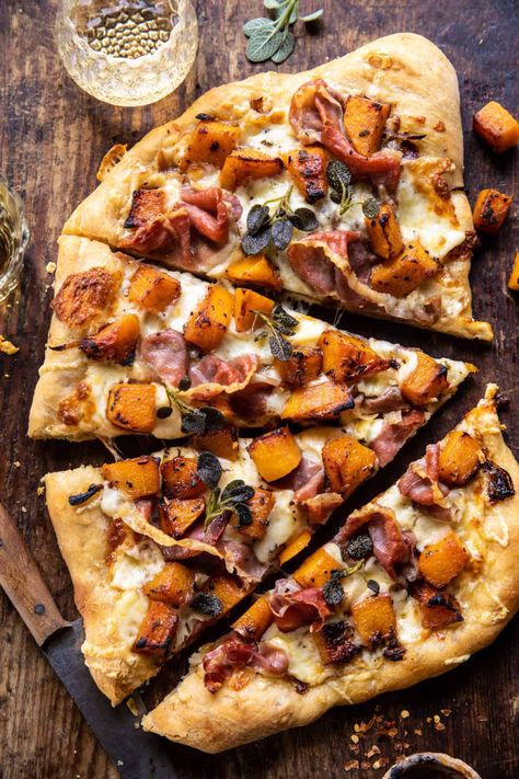 Roasted Butternut Squash Prosciutto Pizza with Caramelized Onions | halfbakedharvest.com Half Baked Harvest Butternut Squash, Fall Pizza, Butternut Squash Pizza, Honey Pizza, Squash Pizza, Half Baked Harvest Recipes, Prosciutto Pizza, Pizza Recipes Easy, Harvest Recipes